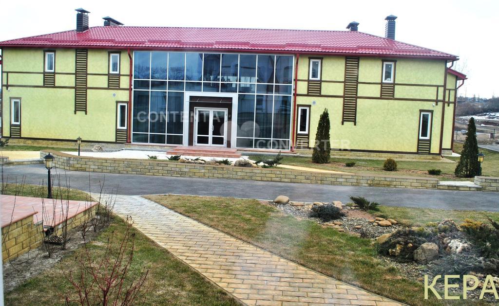 Kera Hotel Nesterenki Bagian luar foto